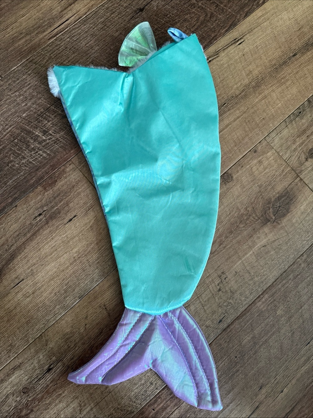 Iridescent Mermaid Stocking with Bow - Pastel Blue & Purple - Picture 5 of 6